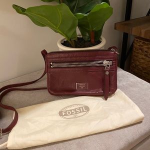 Fossil | NWOT Burgundy Leather Crossbody Bag